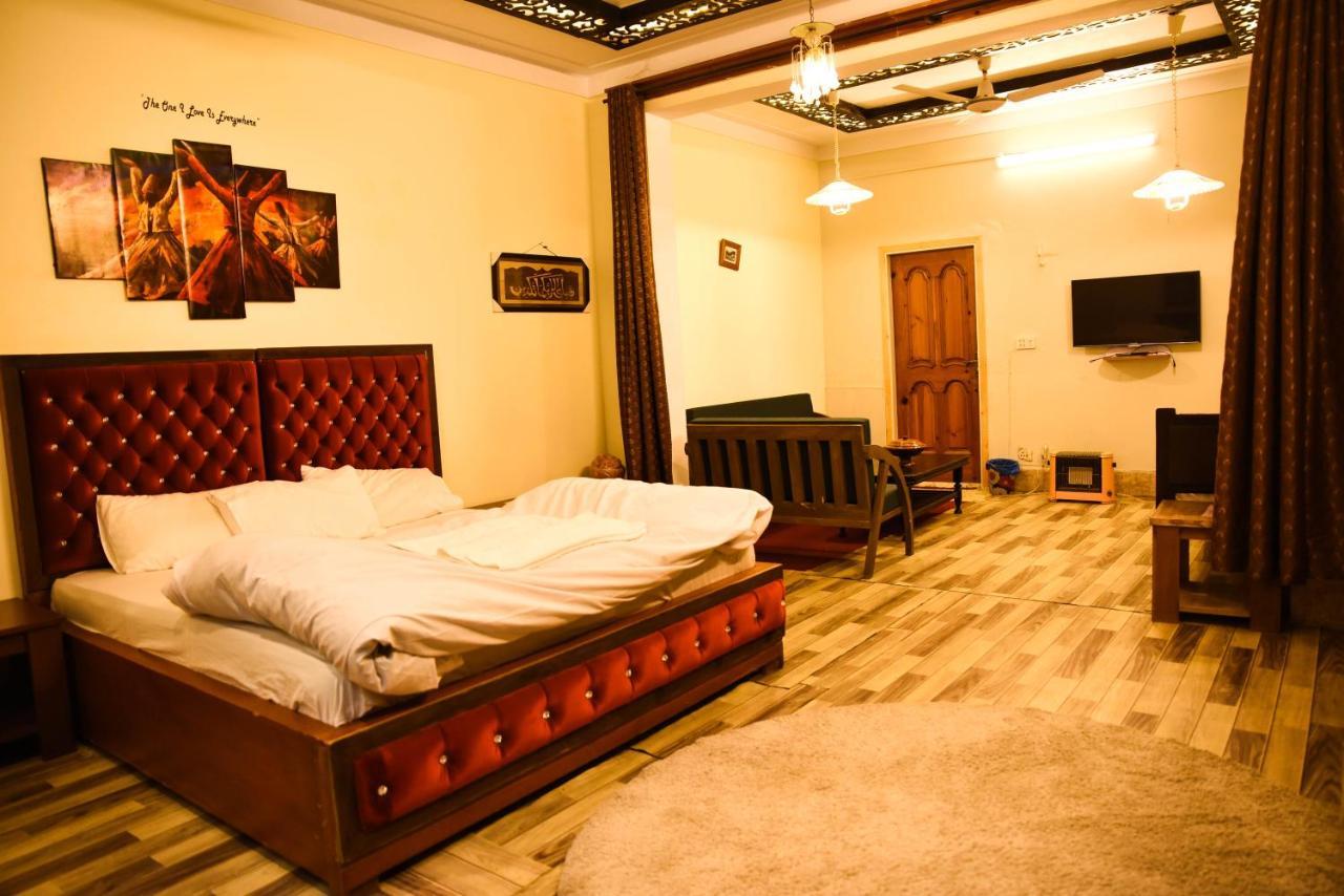 Republika Central Mansehra Exterior photo