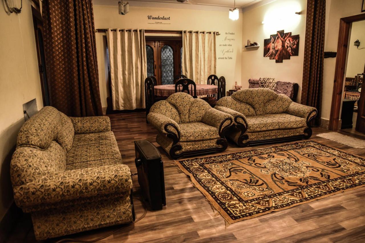 Republika Central Mansehra Exterior photo